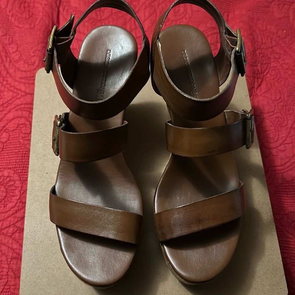 Wood brown platforms